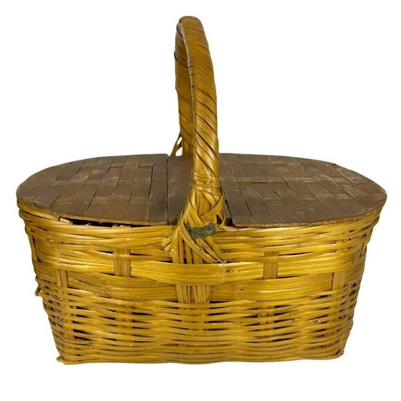 Vintage Wicker Picnic Basket With Wood Double Hinged Lid Farmhouse Style - Picture 3 of 12